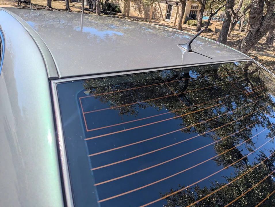 2003 Lexus LS 3rd Gen - Image 29 of 31