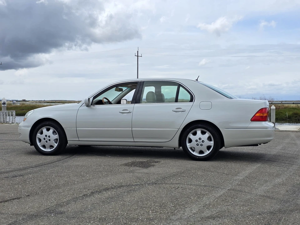 2003 Lexus - Image 8 of 31