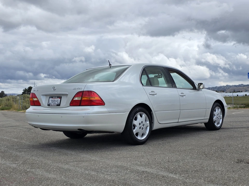 2003 Lexus - Image 16 of 31