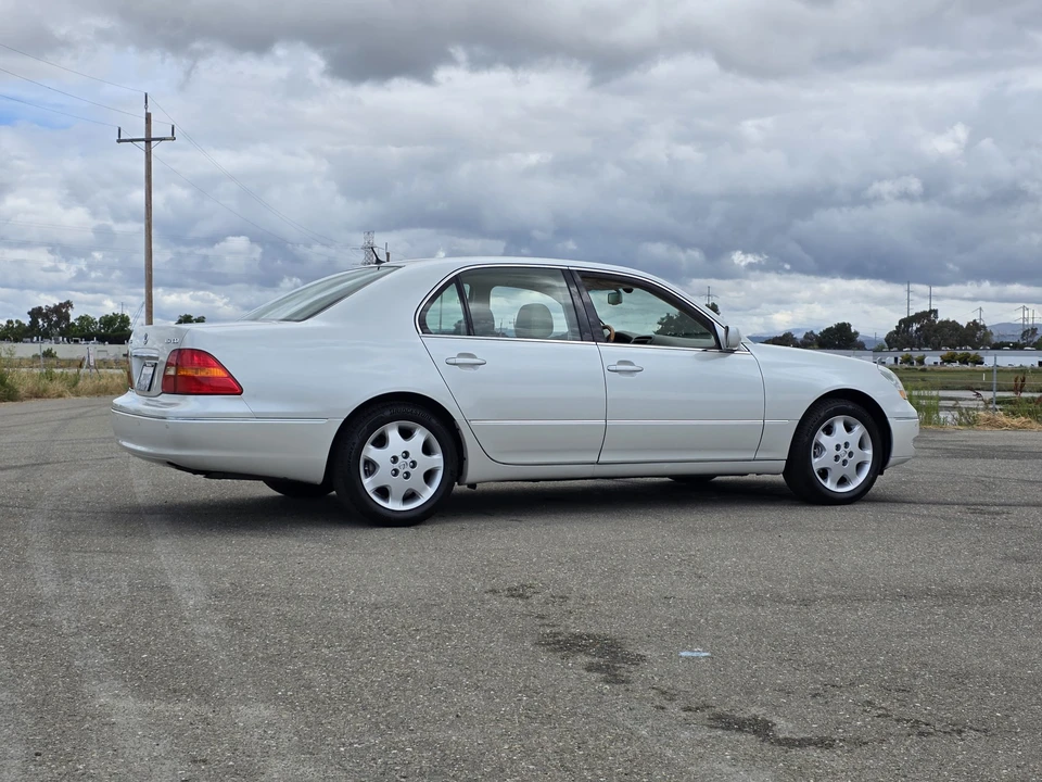 2003 Lexus - Image 17 of 31