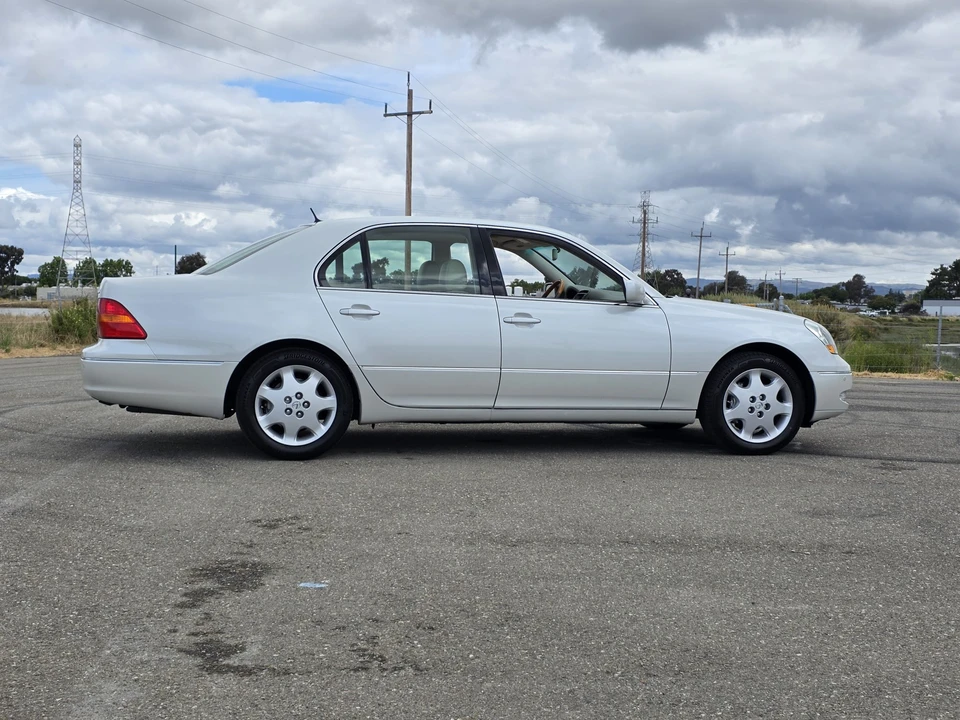2003 Lexus - Image 18 of 31