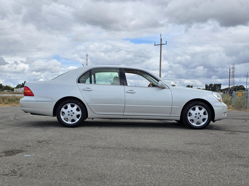 2003 Lexus - Image 19 of 31