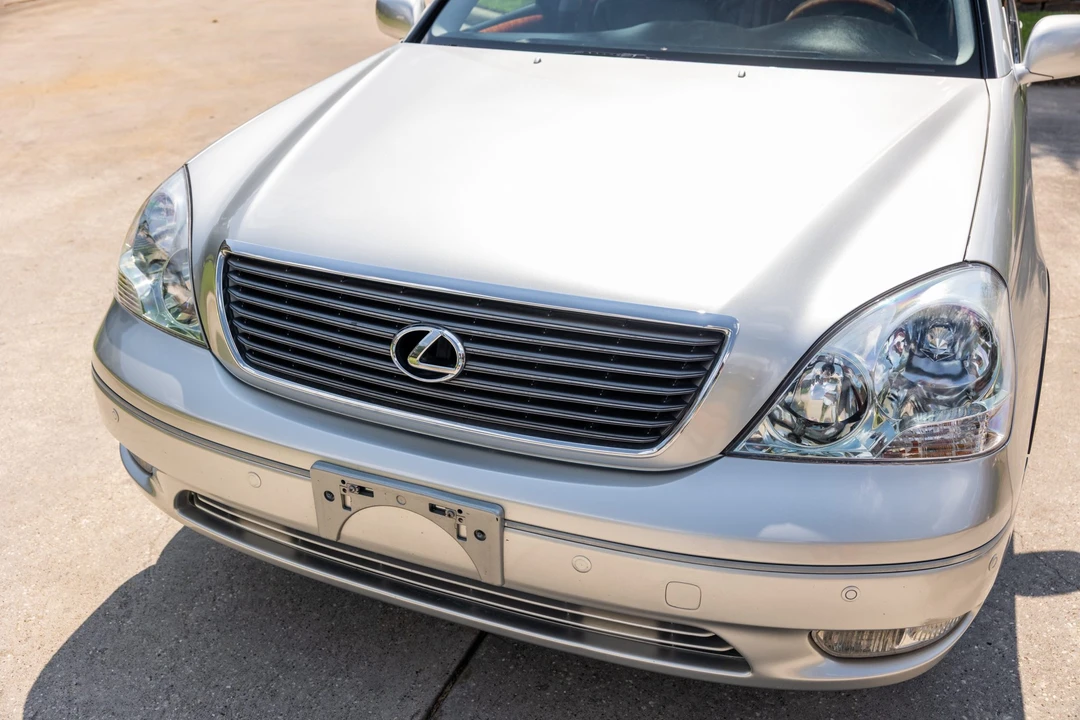 2003 Lexus LS 3rd Gen - Image 29 of 31
