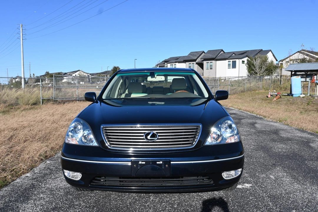 2003 Lexus LS 3rd Gen - Image 4 of 31