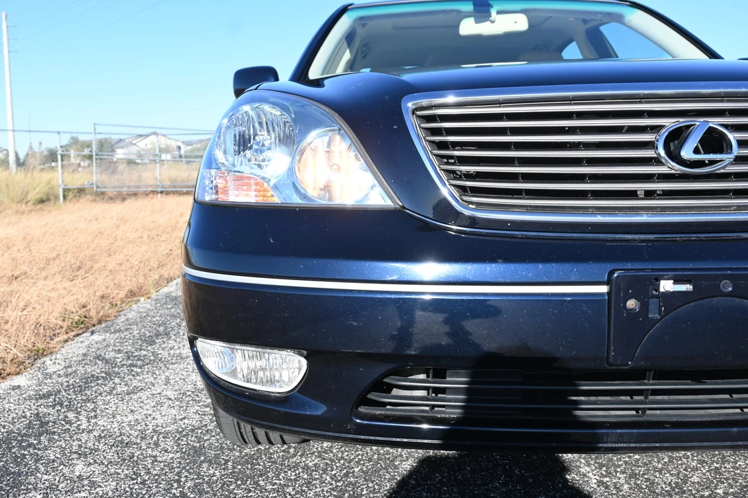 2003 Lexus LS 3rd Gen - Image 17 of 31