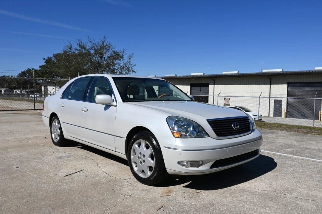 2003 Lexus LS 3rd Gen - Image 4 of 31