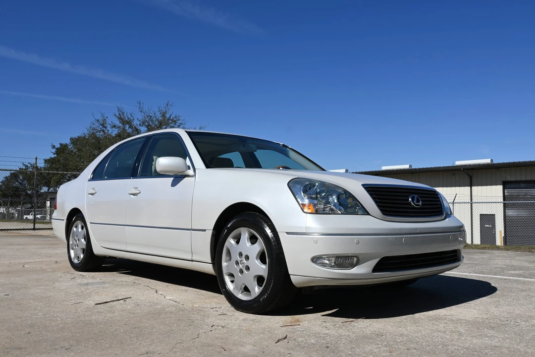 2003 Lexus LS 3rd Gen - Image 6 of 31