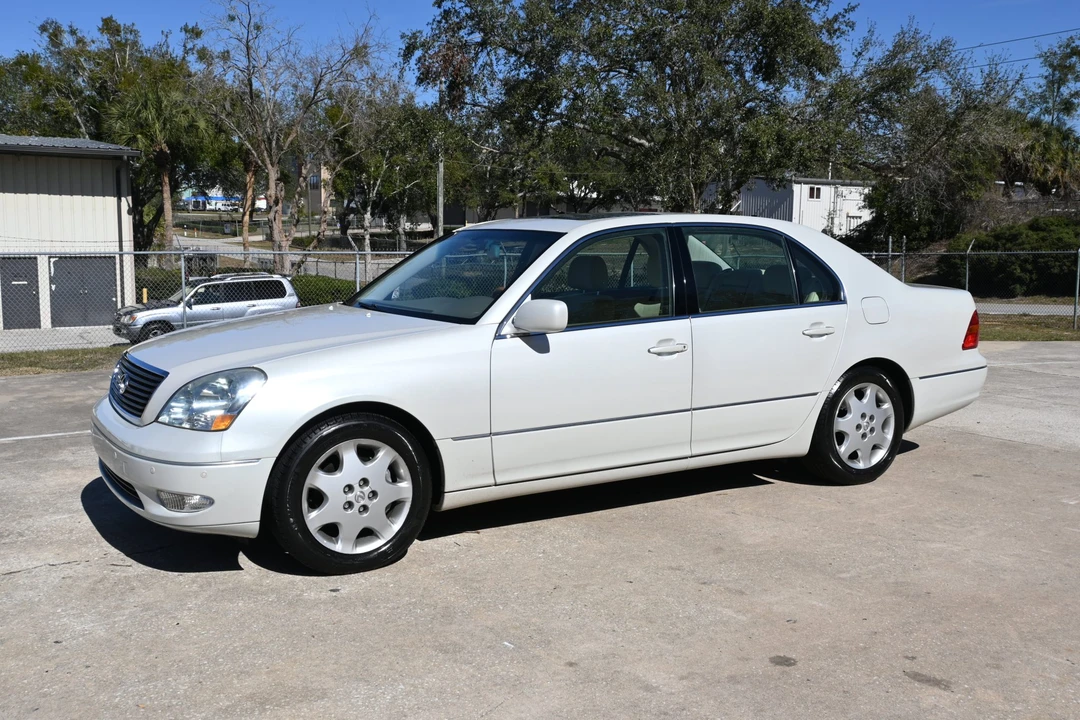 2003 Lexus LS 3rd Gen - Image 31 of 31