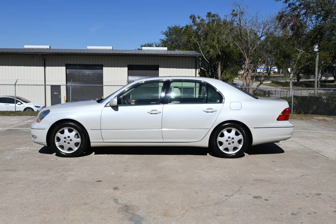 2003 Lexus LS 3rd Gen - Image 30 of 31