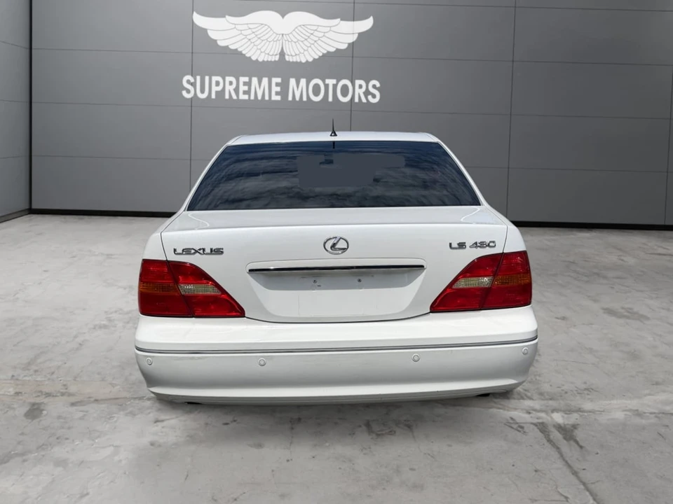 2003 Lexus LS 3rd Gen - Image 4 of 20