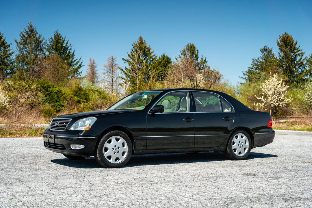 2003 Lexus LS 3rd Gen - Image 7 of 31