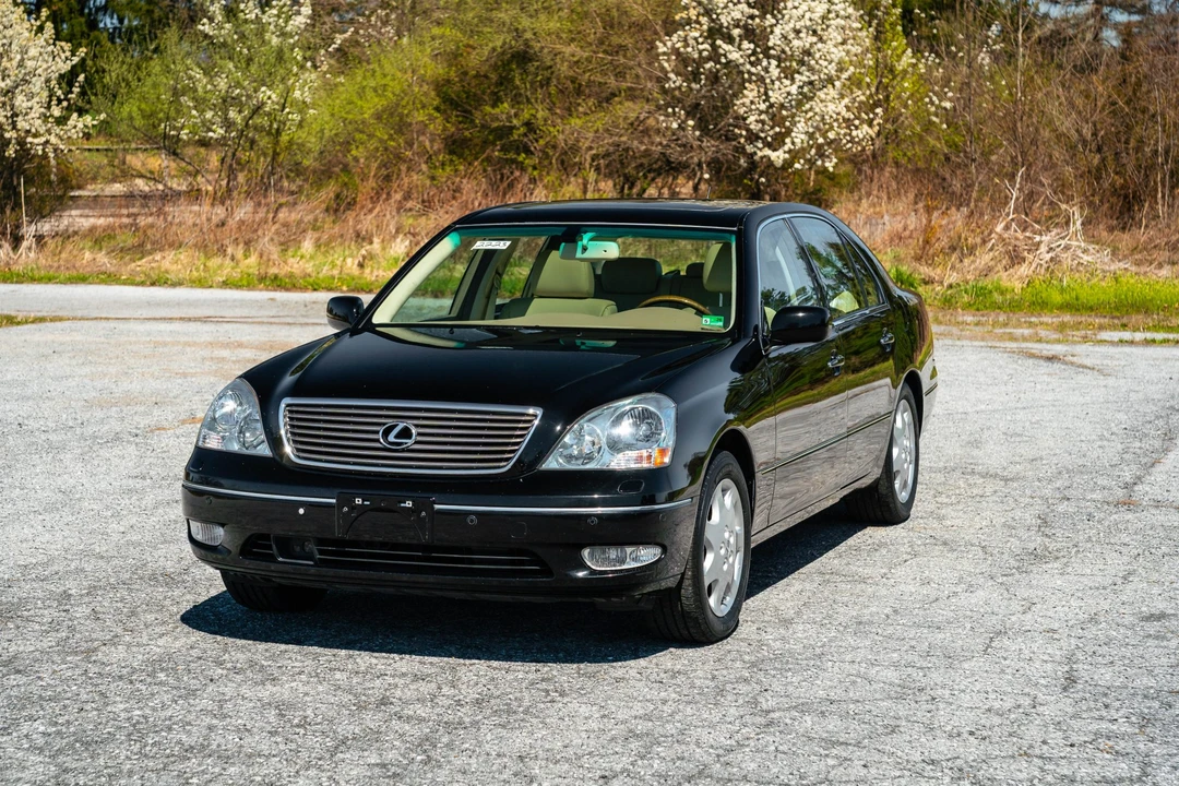 2003 Lexus LS 3rd Gen - Image 2 of 31
