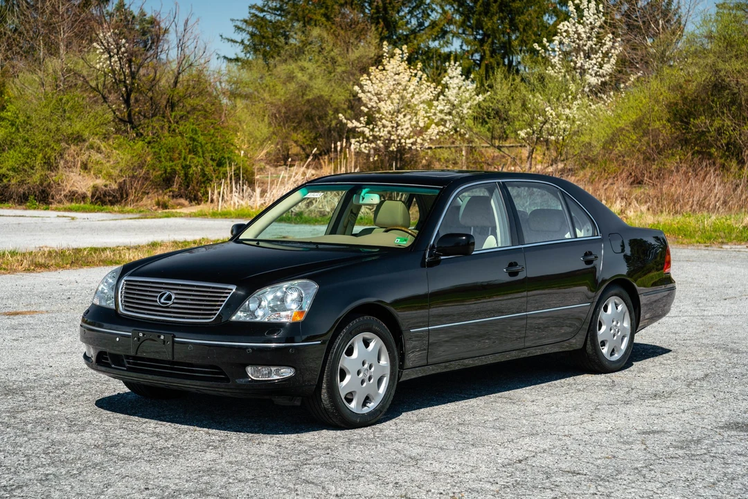 2003 Lexus LS 3rd Gen - Image 4 of 31