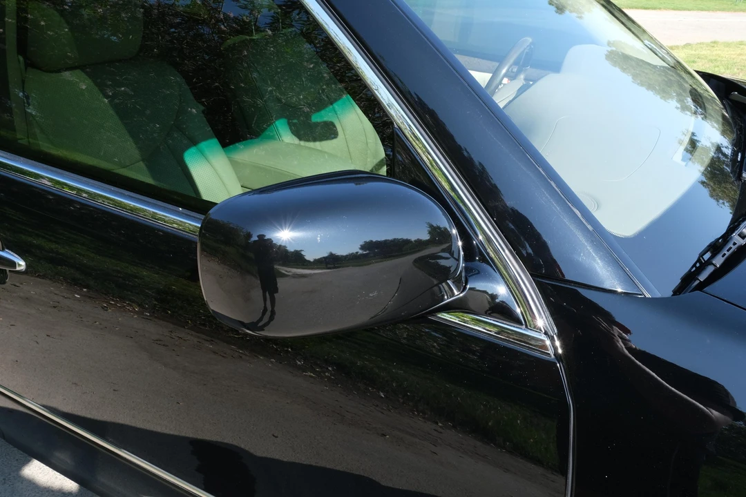 2003 Lexus LS 3rd Gen - Image 30 of 31