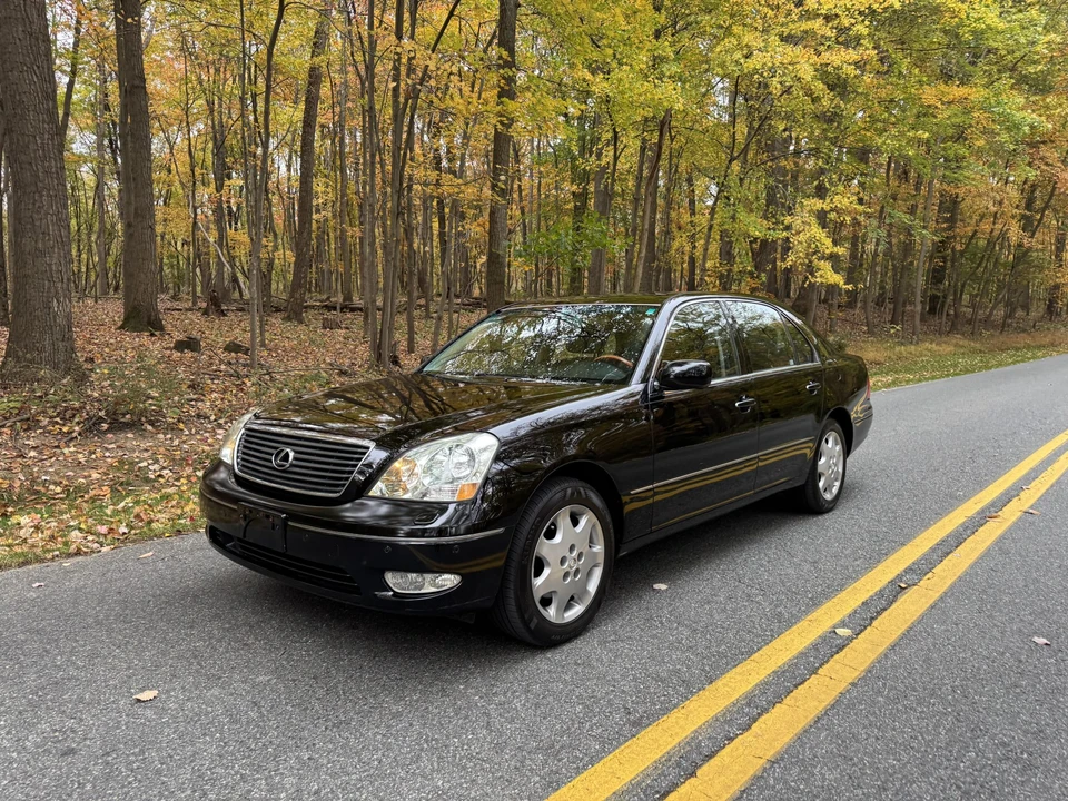 2003 Lexus LS 2nd Gen - Image 2 of 31