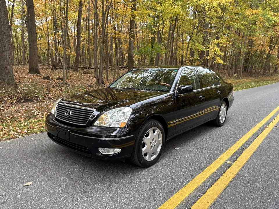 2003 Lexus LS 2nd Gen - Image 3 of 31