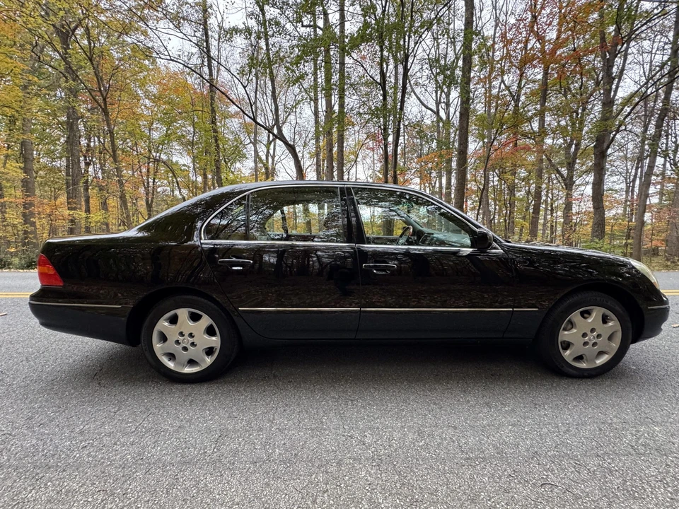 2003 Lexus LS 2nd Gen - Image 18 of 31