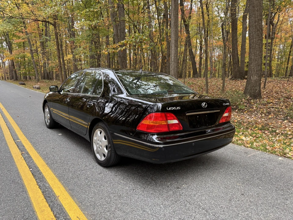 2003 Lexus LS 2nd Gen - Image 21 of 31