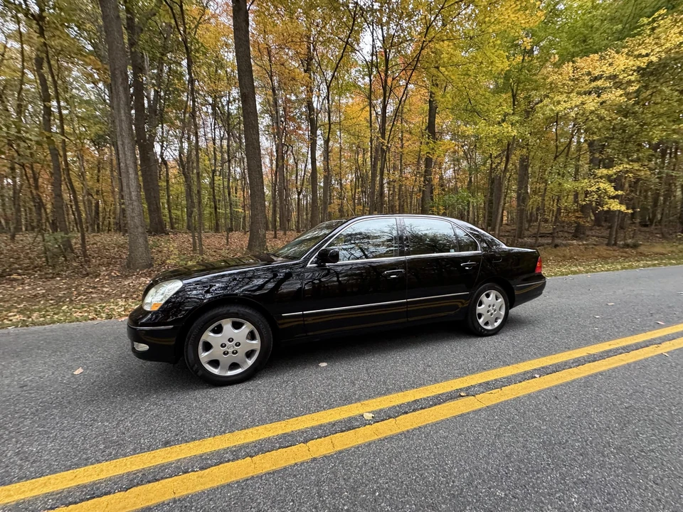 2003 Lexus LS 2nd Gen - Image 27 of 31