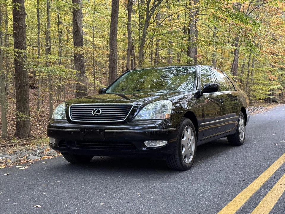 2003 Lexus LS 2nd Gen - Image 5 of 31