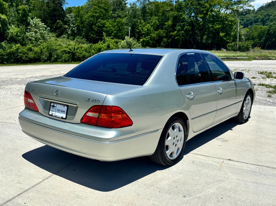 2003 Lexus LS 3rd Gen - Image 3 of 31