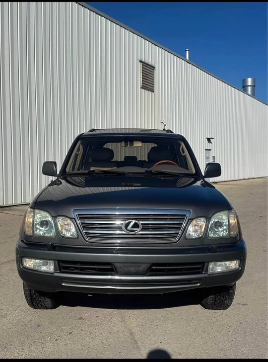 2003 Lexus LX 2nd Gen - Image 14 of 16