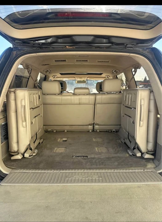 2003 Lexus LX 2nd Gen - Image 10 of 16