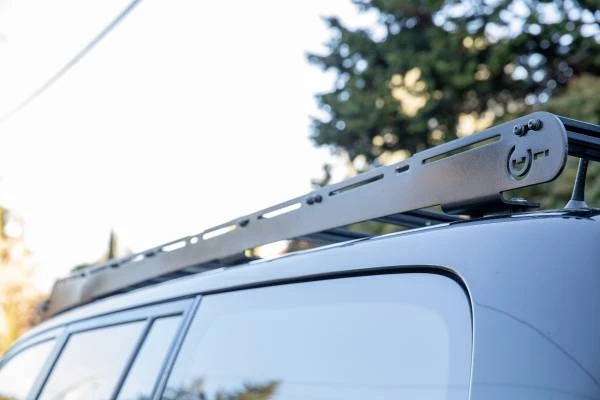 2003 Lexus LX 2nd Gen - Image 11 of 21