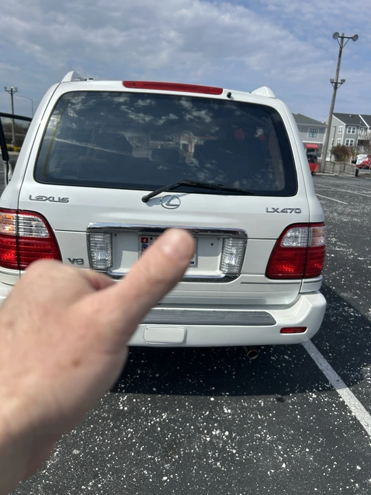 2003 Lexus LX 2nd Gen - Image 7 of 21