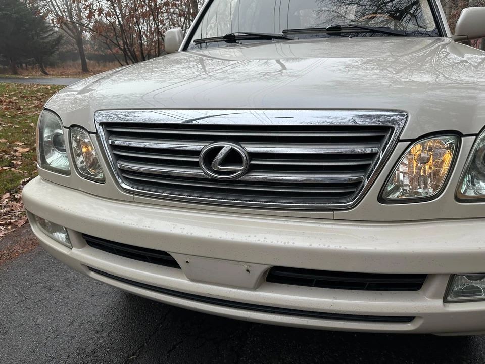 2003 Lexus LX 2nd Gen - Image 30 of 31