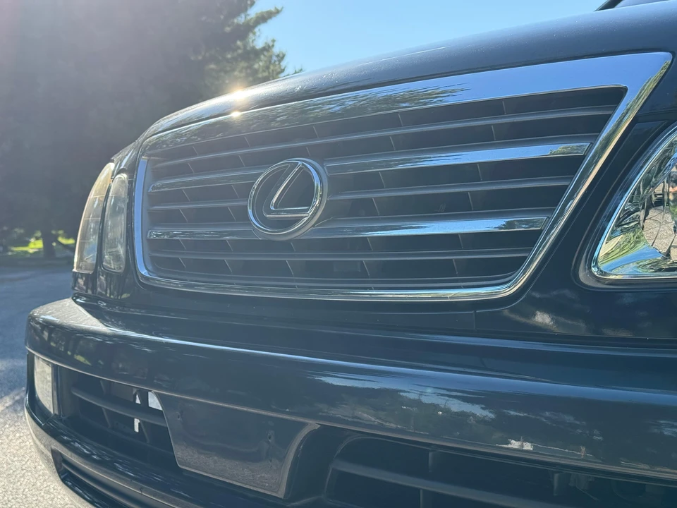 2003 Lexus LX 2nd Gen - Image 27 of 31