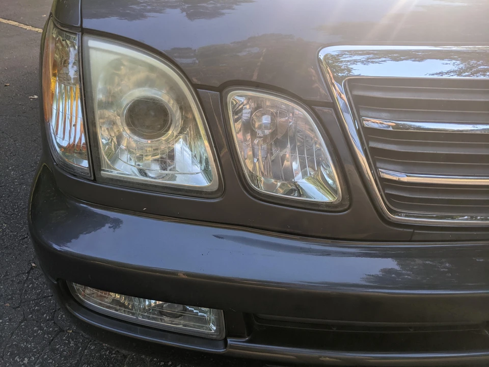 2003 Lexus LX 2nd Gen - Image 17 of 31