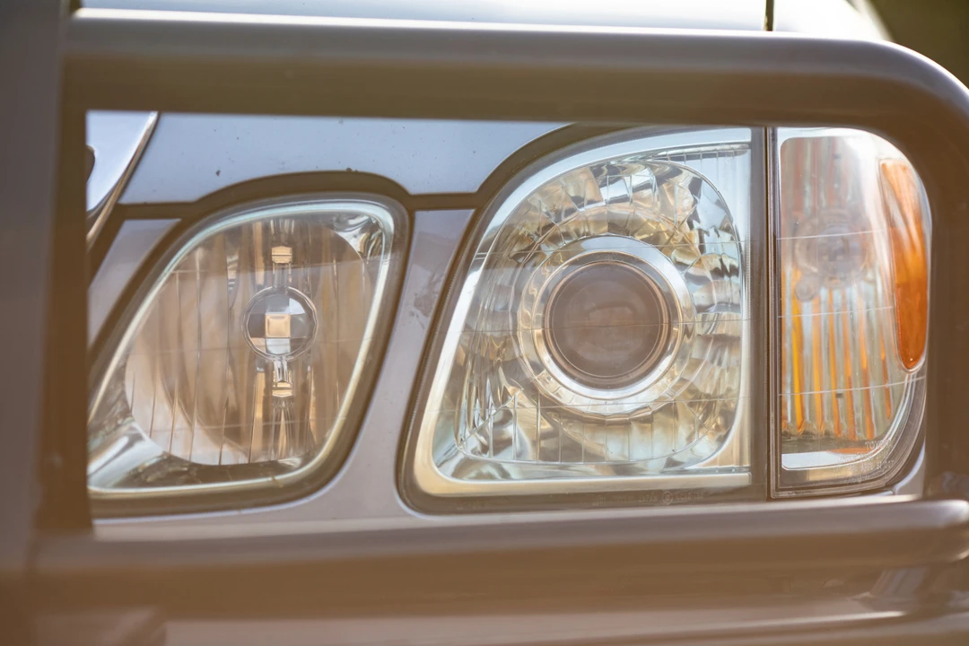 2003 Lexus LX 2nd Gen - Image 24 of 31