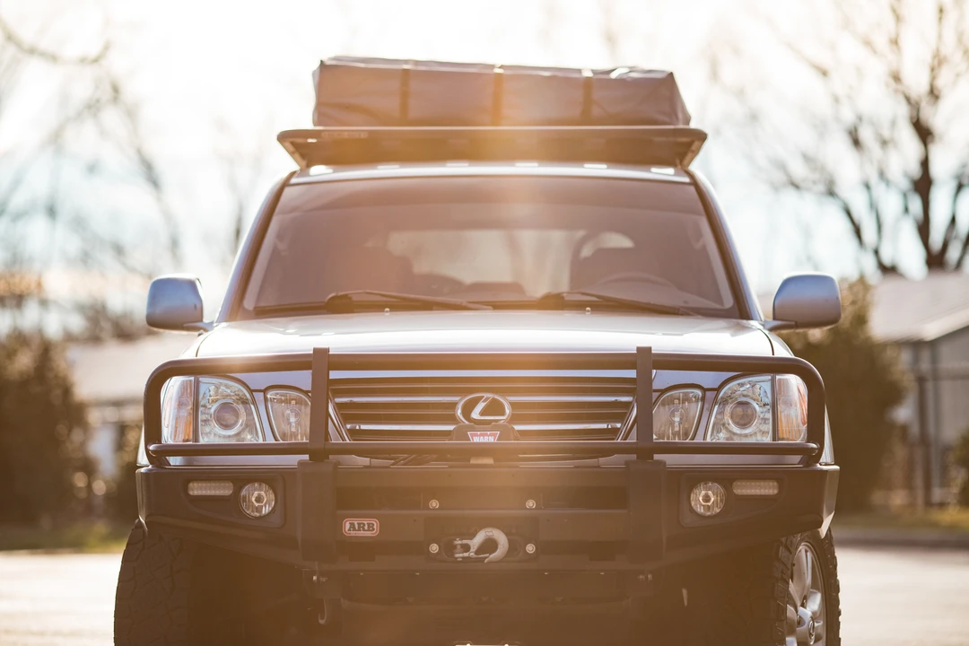 2003 Lexus LX 2nd Gen - Image 22 of 31
