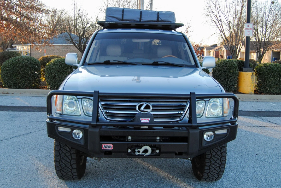 2003 Lexus LX 2nd Gen - Image 2 of 31