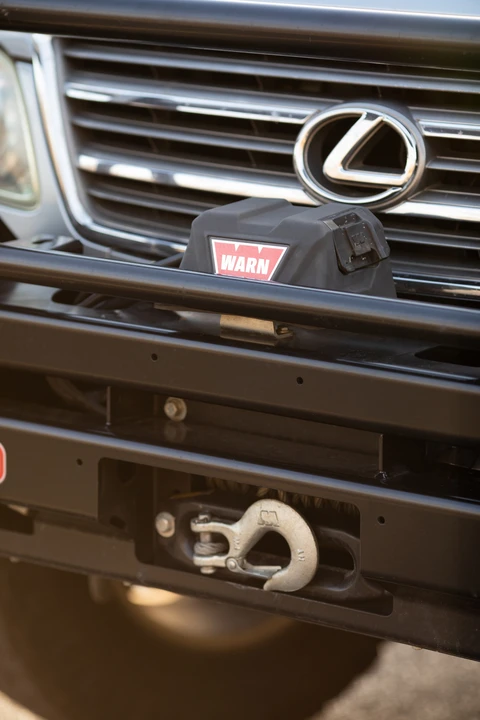 2003 Lexus LX 2nd Gen - Image 25 of 31