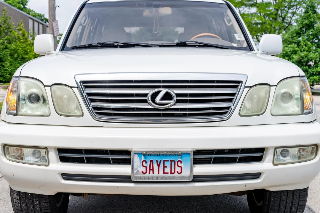 2003 Lexus LX 2nd Gen - Image 13 of 31