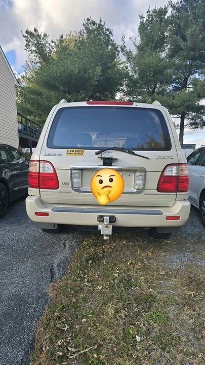 2003 Lexus LX 2nd Gen - Image 2 of 19