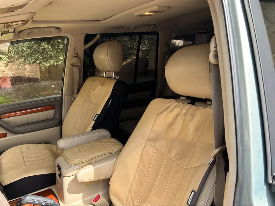 2003 Lexus LX 2nd Gen - Image 6 of 9