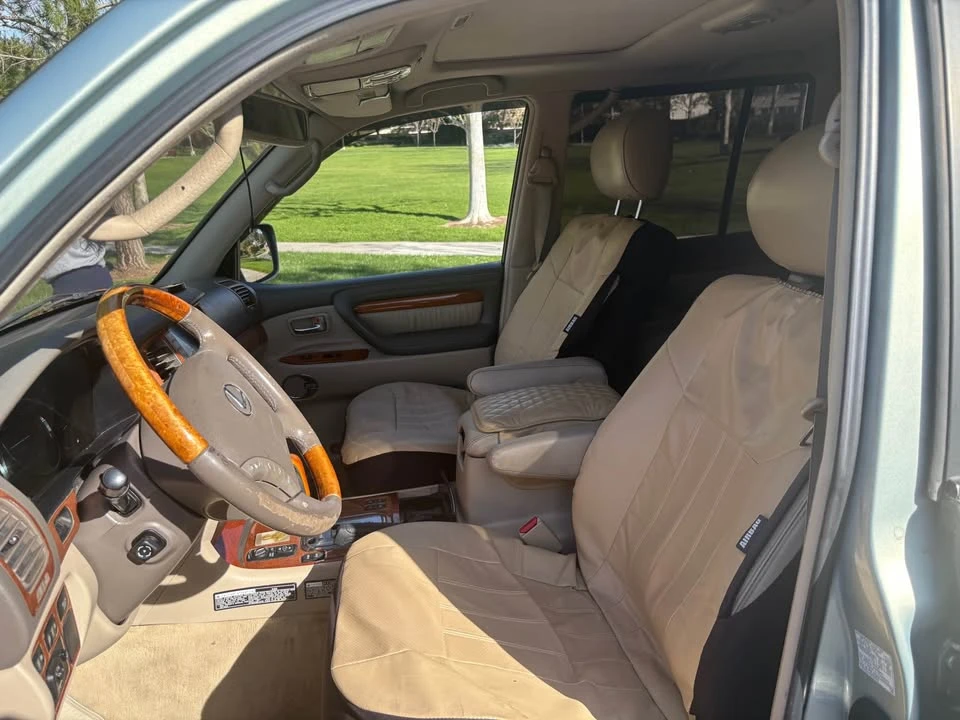 2003 Lexus LX 2nd Gen - Image 14 of 14