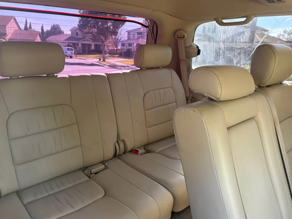 2003 Lexus LX 2nd Gen - Image 10 of 14