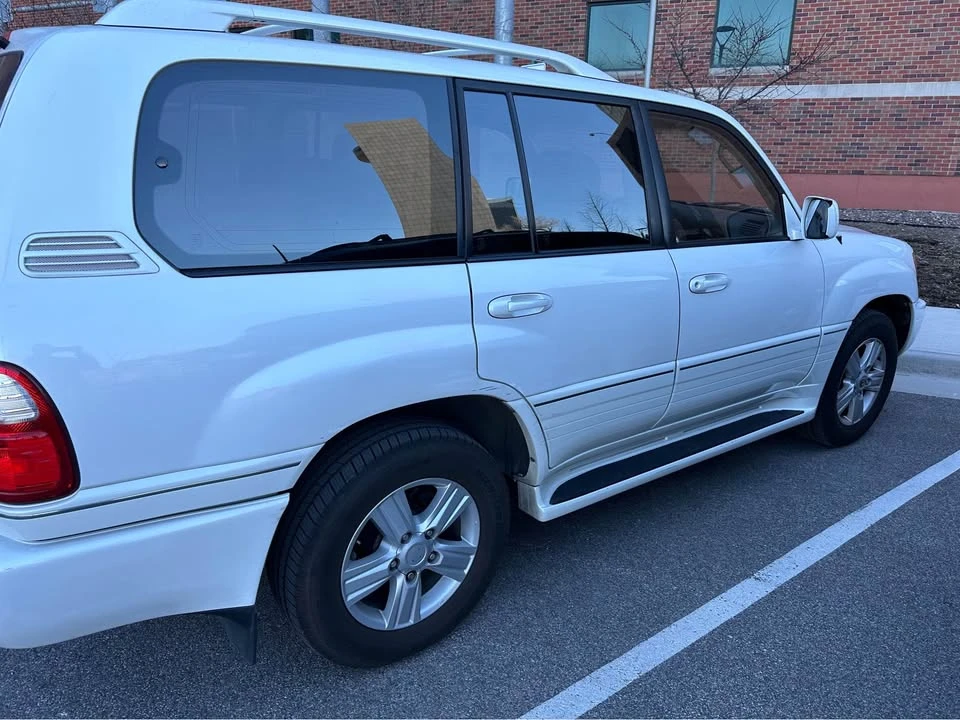 2003 Lexus LX 2nd Gen - Image 3 of 7