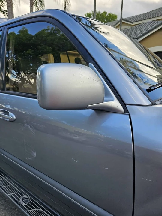 2003 Lexus LX 2nd Gen - Image 17 of 19