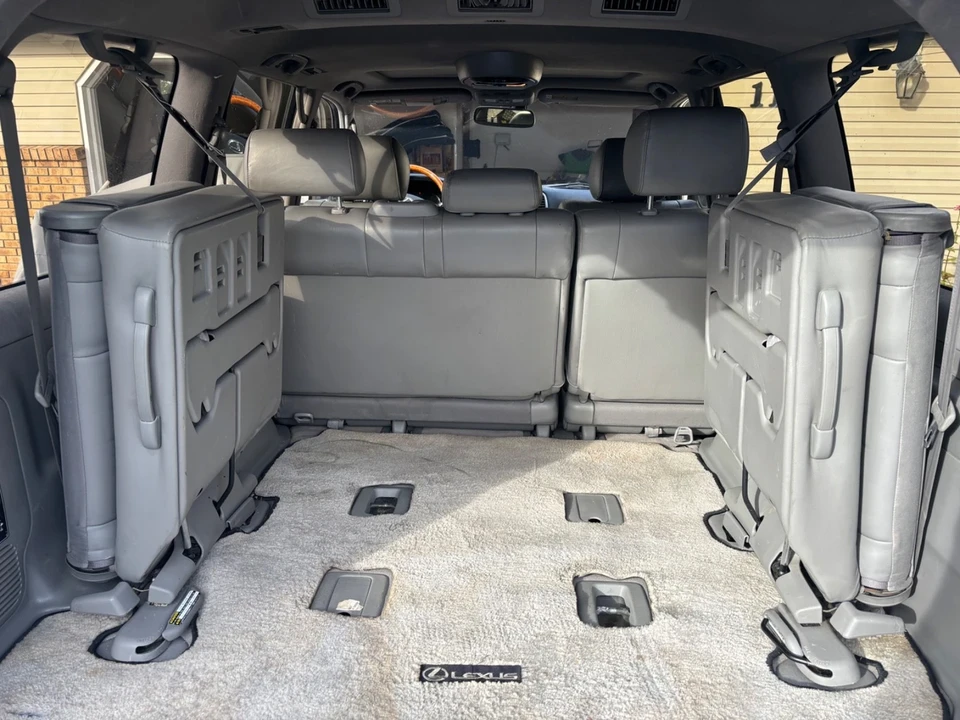 2003 Lexus LX 2nd Gen - Image 2 of 21