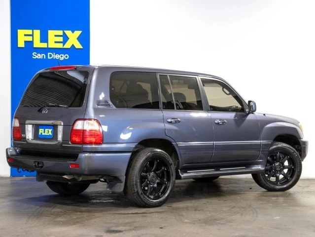 2003 Lexus LX 2nd Gen - Image 5 of 21