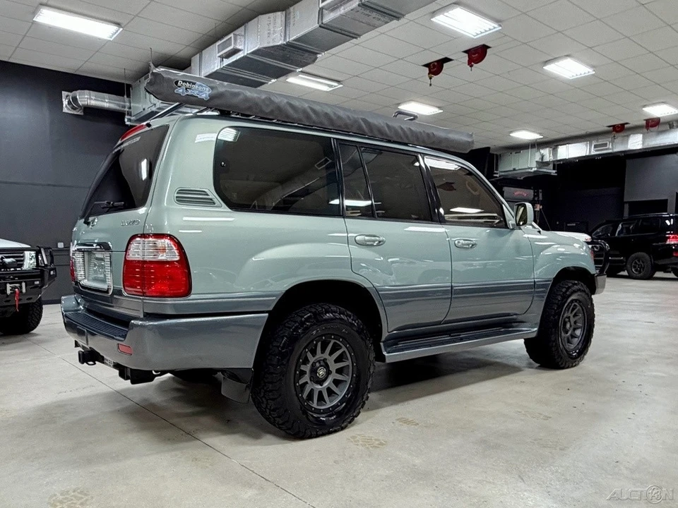 2003 Lexus LX 2nd Gen - Image 7 of 12