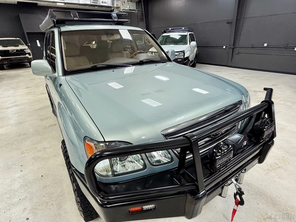 2003 Lexus LX 2nd Gen - Image 12 of 12