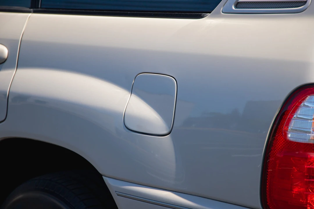 2003 Lexus LX 2nd Gen - Image 31 of 31