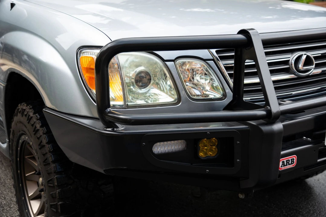 2003 Lexus LX 2nd Gen - Image 30 of 31