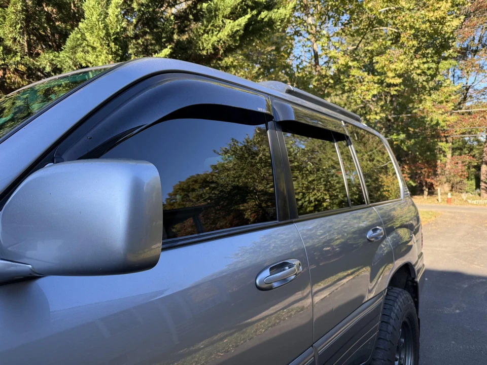 2003 Lexus LX 2nd Gen - Image 13 of 31